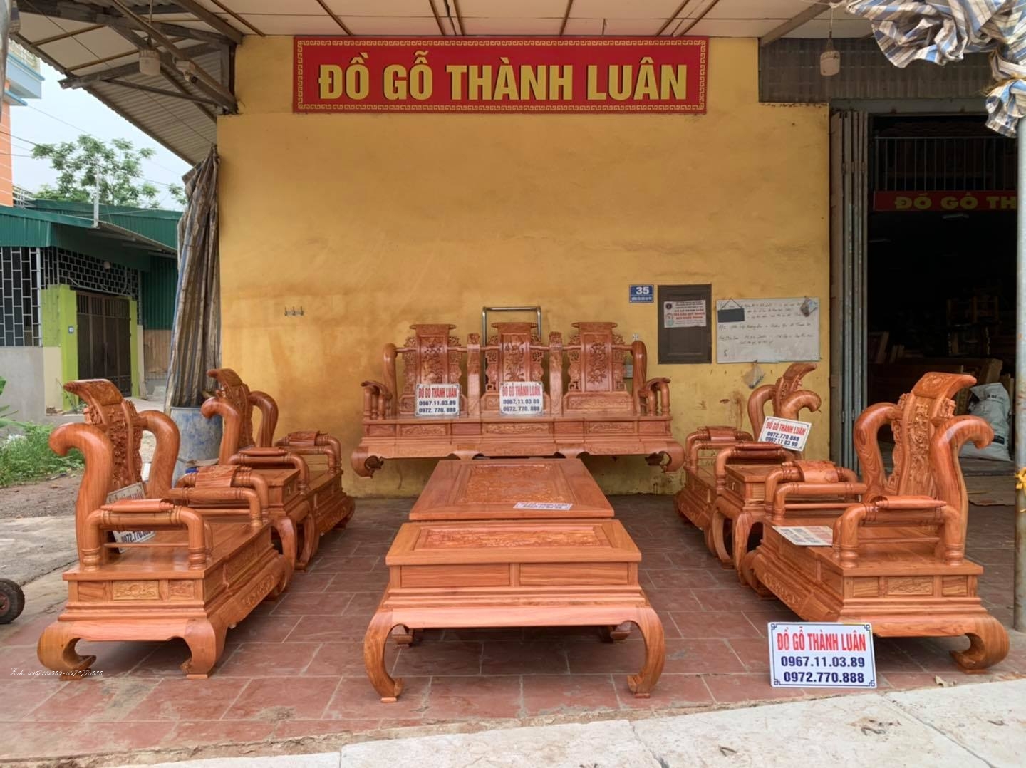 Tần Thuỷ Hoàng..,