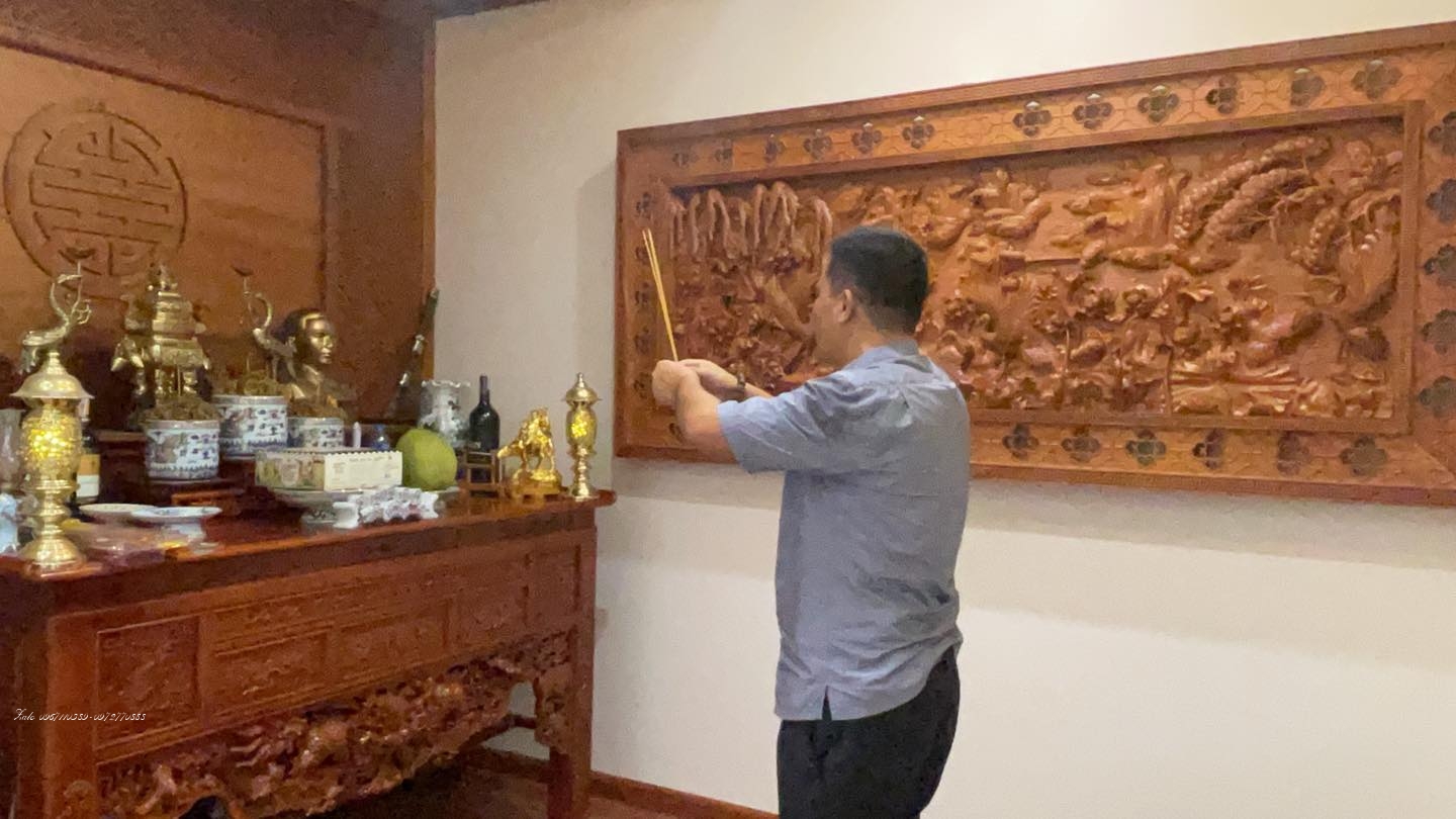 Bộ bàn ghế Đỉnh Rồng.....