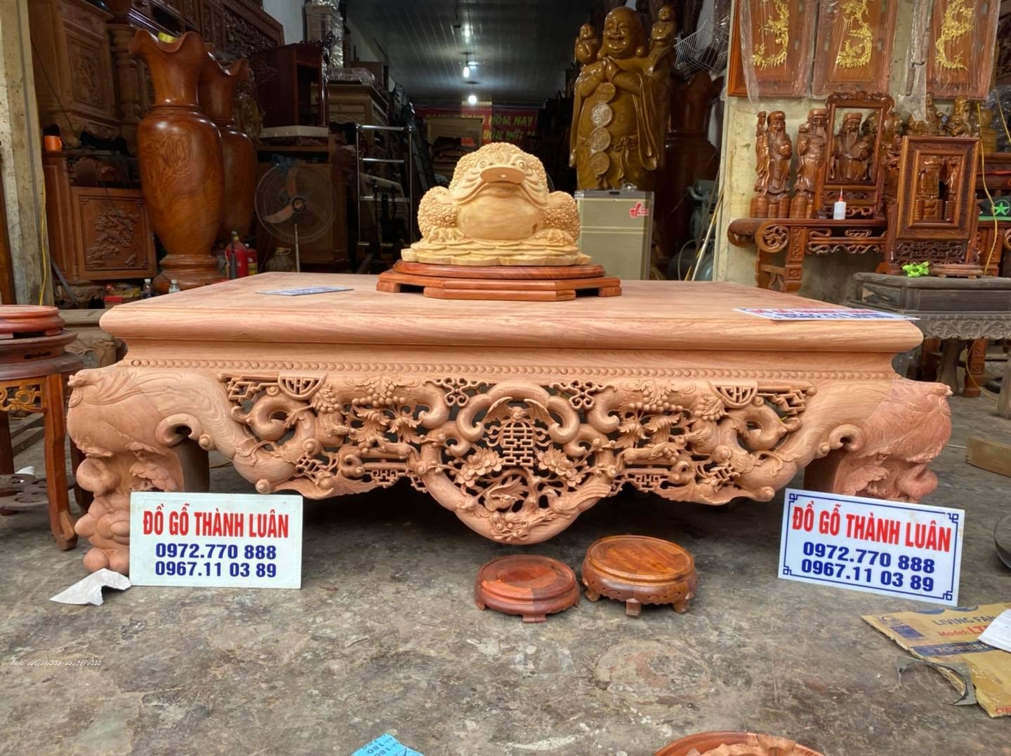 Sập hương đá ngũ phúc