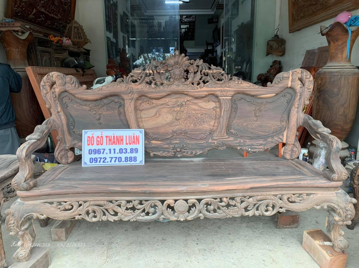 Bộ Bàn Ghế Lu-i (Louis) Tân Cổ Điển