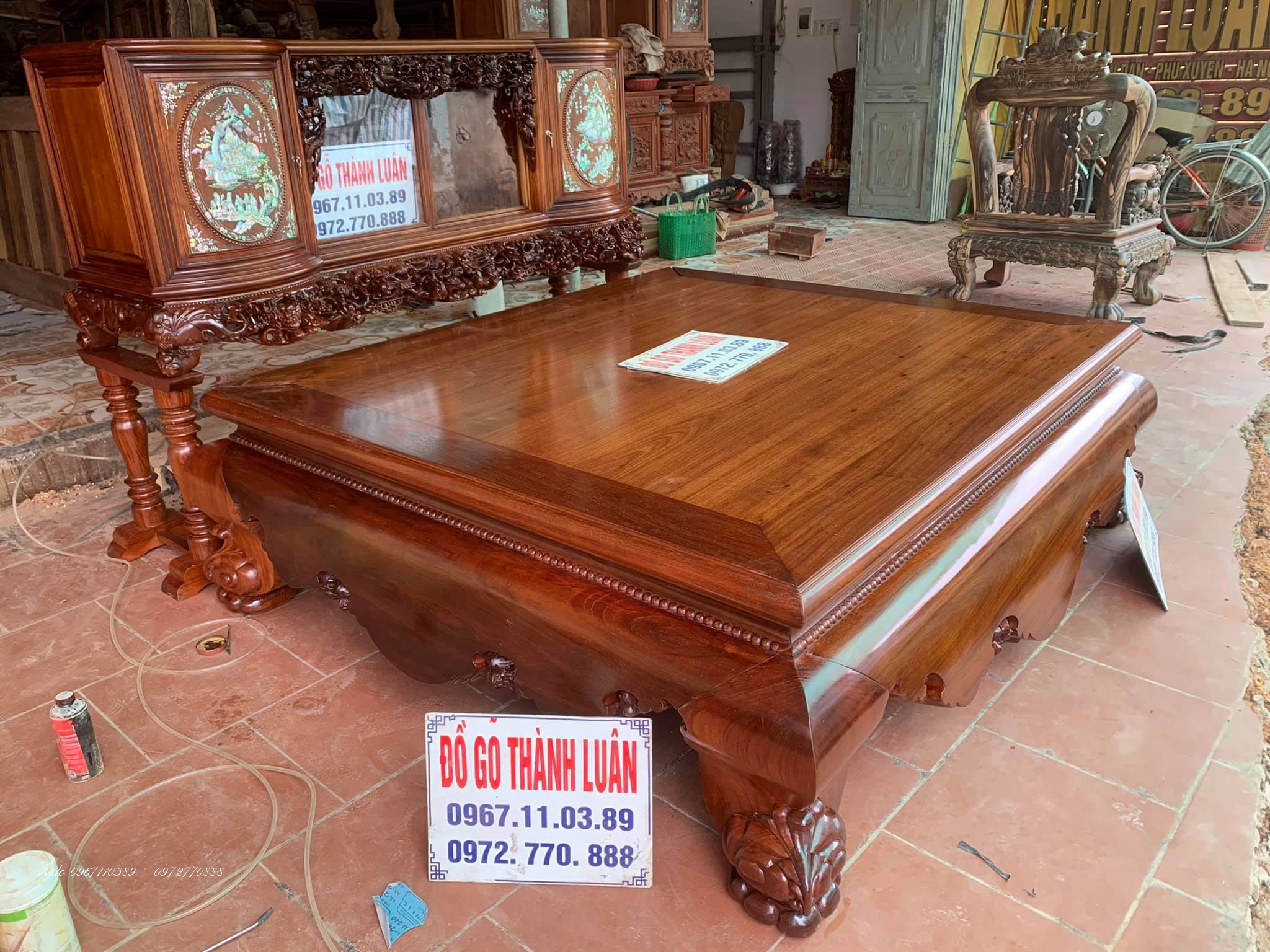 SẬP GỤ TỦ CHÈ SIÊU VÍP