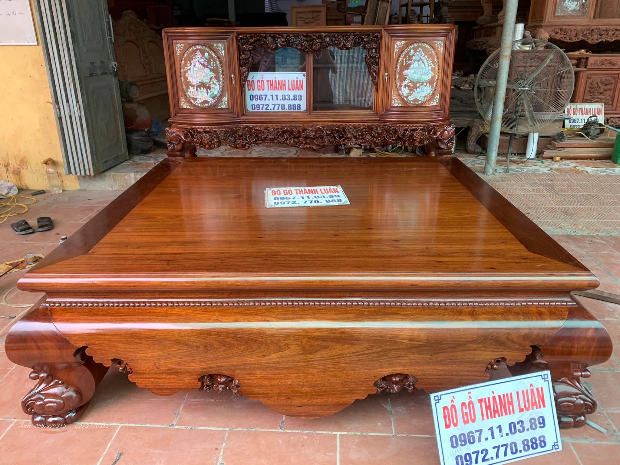 SẬP GỤ TỦ CHÈ SIÊU VÍP