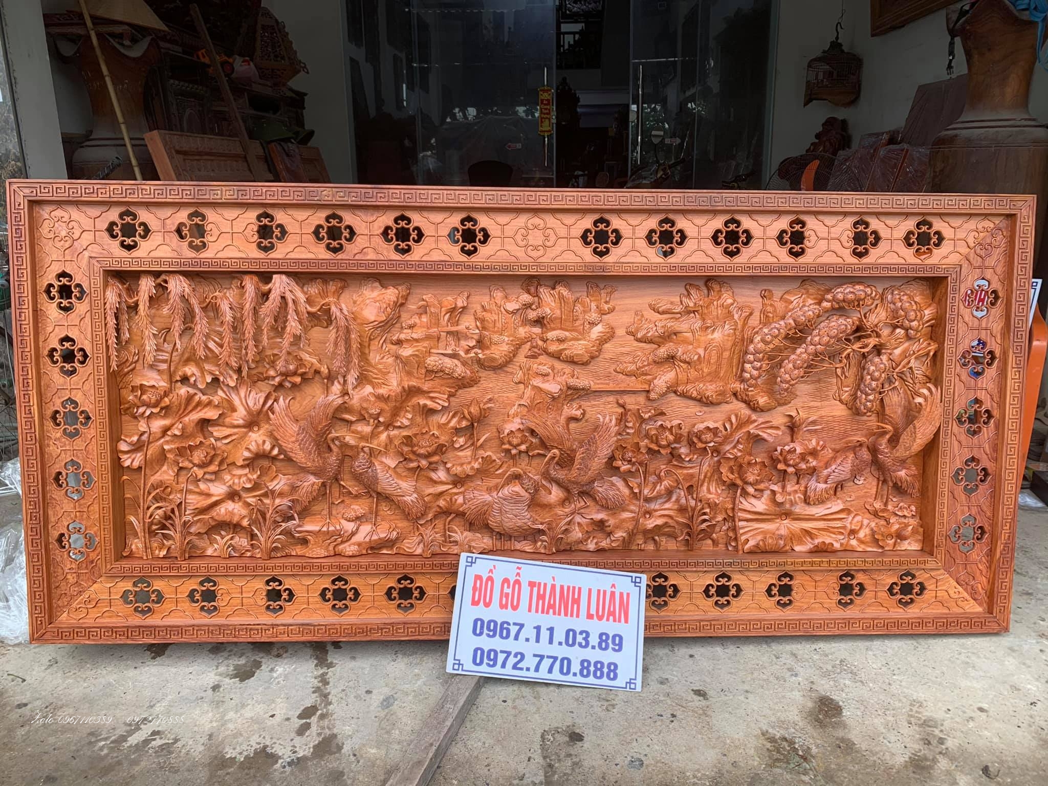 Bức tranh Sen Hạc Gỗ Hương Đá Đục Thủ Công