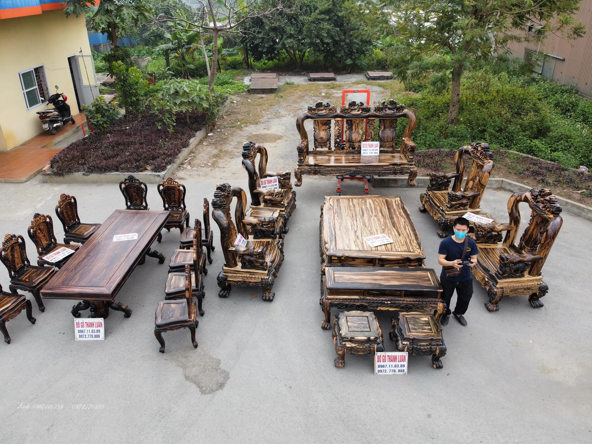 Bộ Bàn Ghế Minh Quốc Nghê Gỗ Mun