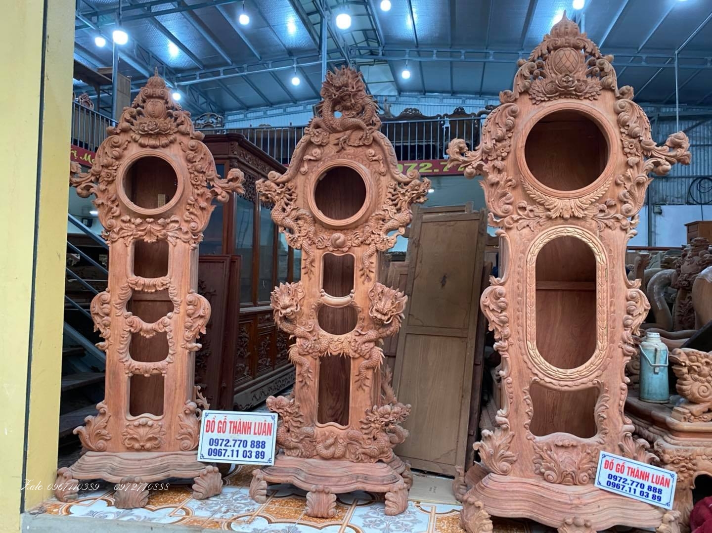 ồng hồ cây gỗ hương đá..