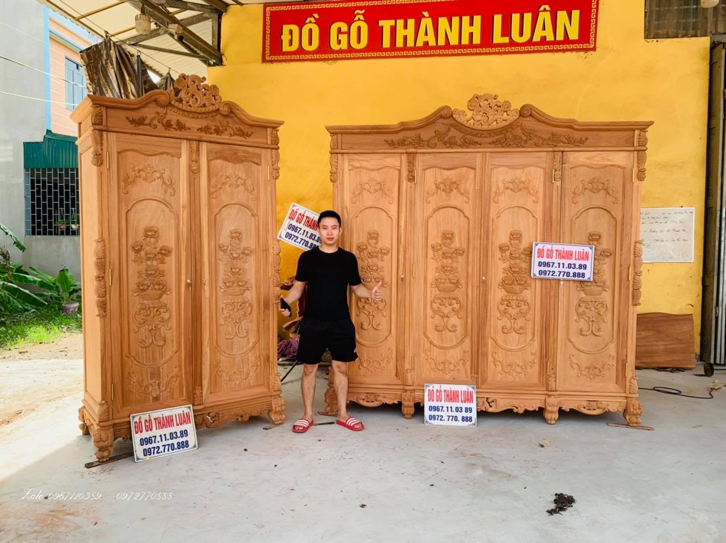 Tủ Áo Hoa Hồng Lu-i Hoàng Gia Gỗ Gõ Đỏ