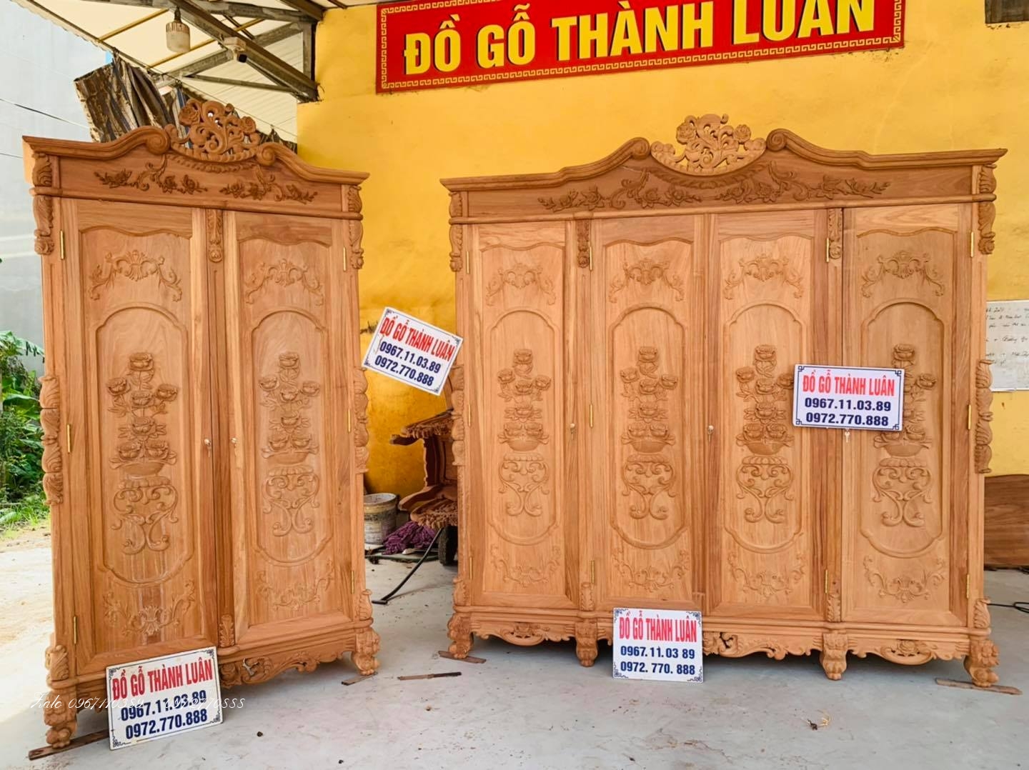 Tủ Áo Hoa Hồng Lu-i Hoàng Gia