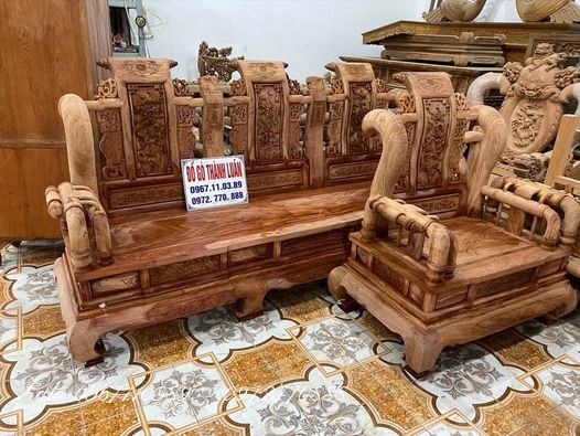 Bàn Ghế Tần Thuỷ Hoàng.