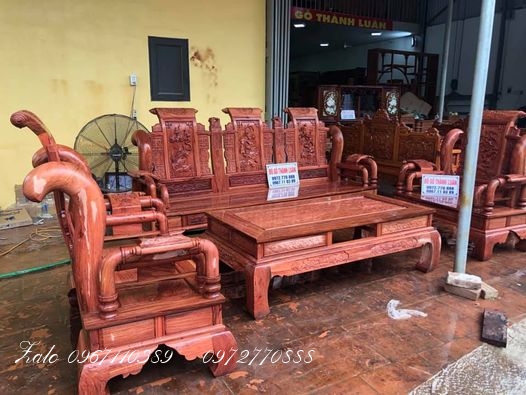 Bàn Ghế Tần Thuỷ Hoàng.: