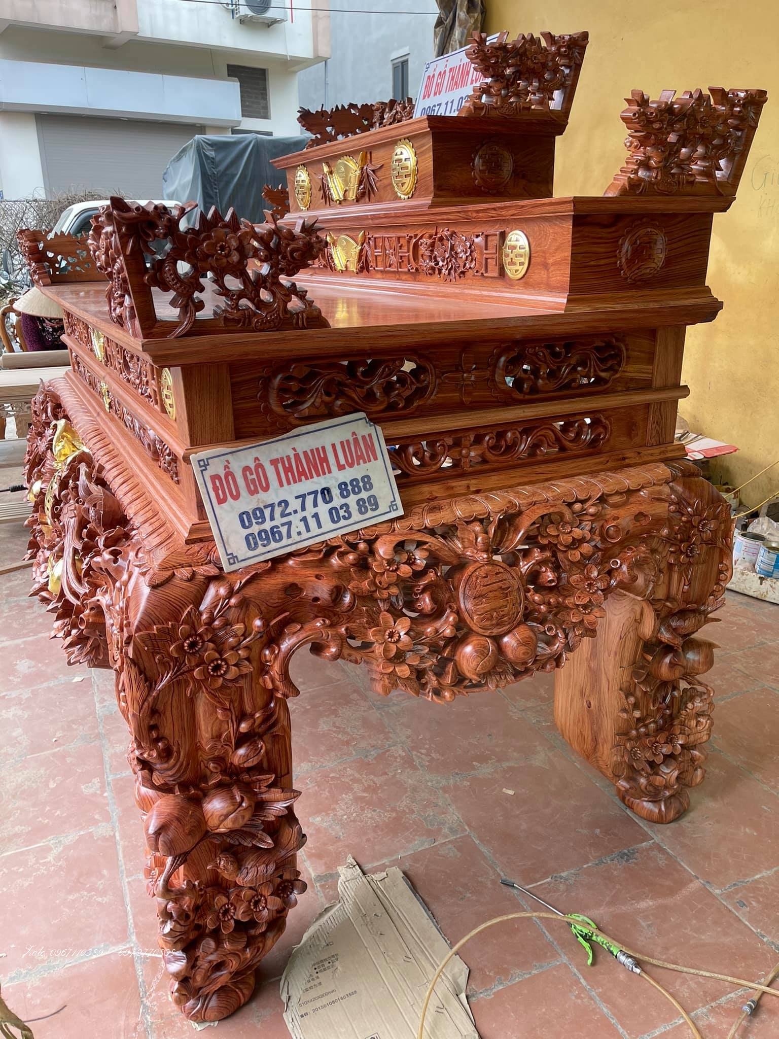 Siêu Sập Thờ Mai Điểu Gỗ Hương Đá.