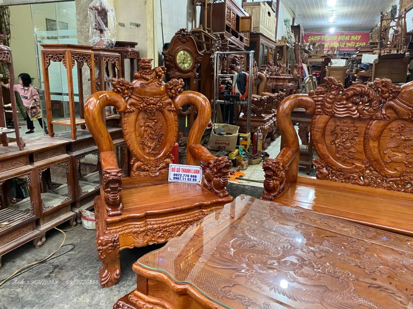 ộ bàn ghế nghê bảo đỉnh gỗ hương đá.