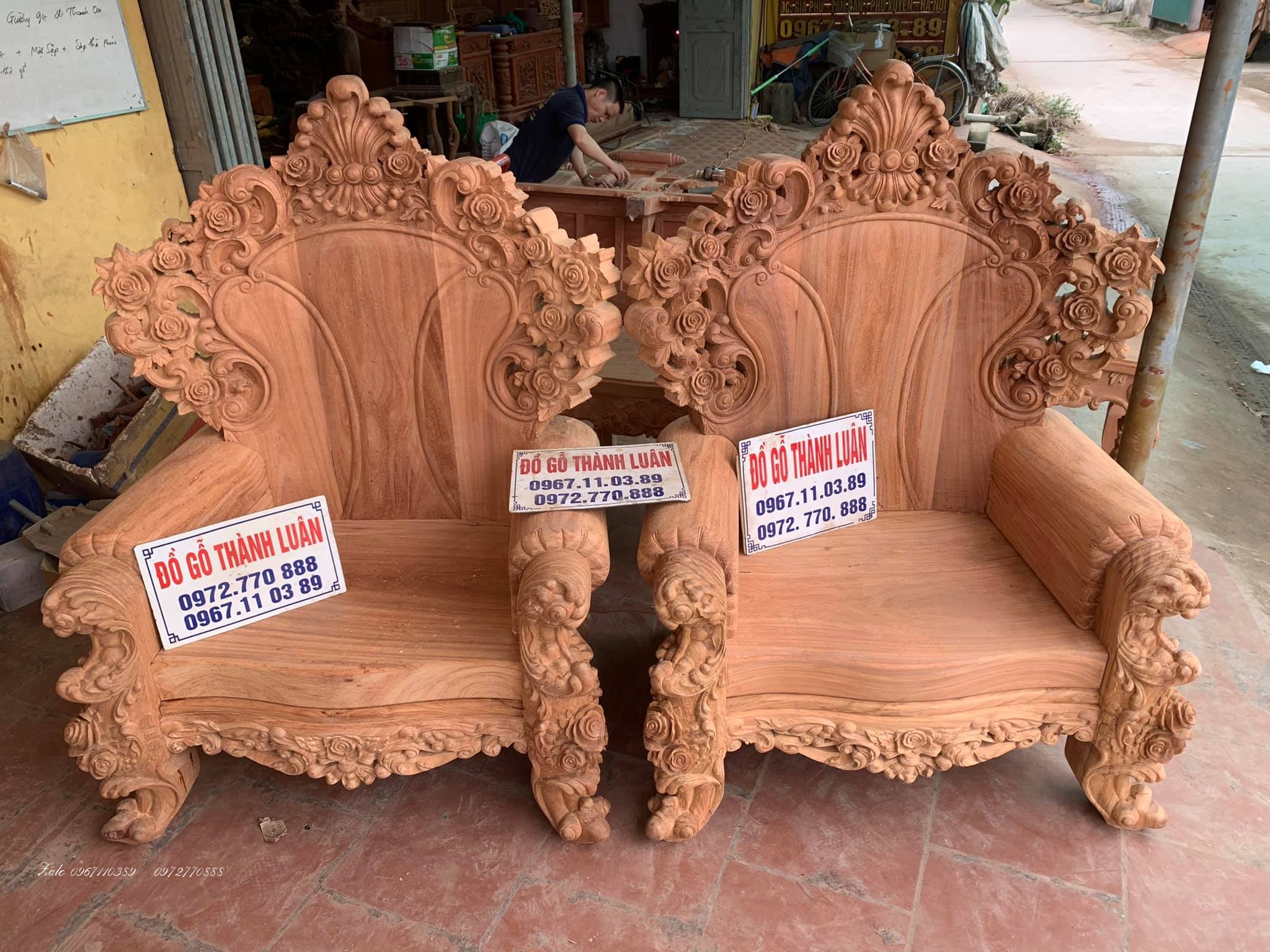 BỘ GHẾ HOÀNG GIA .
