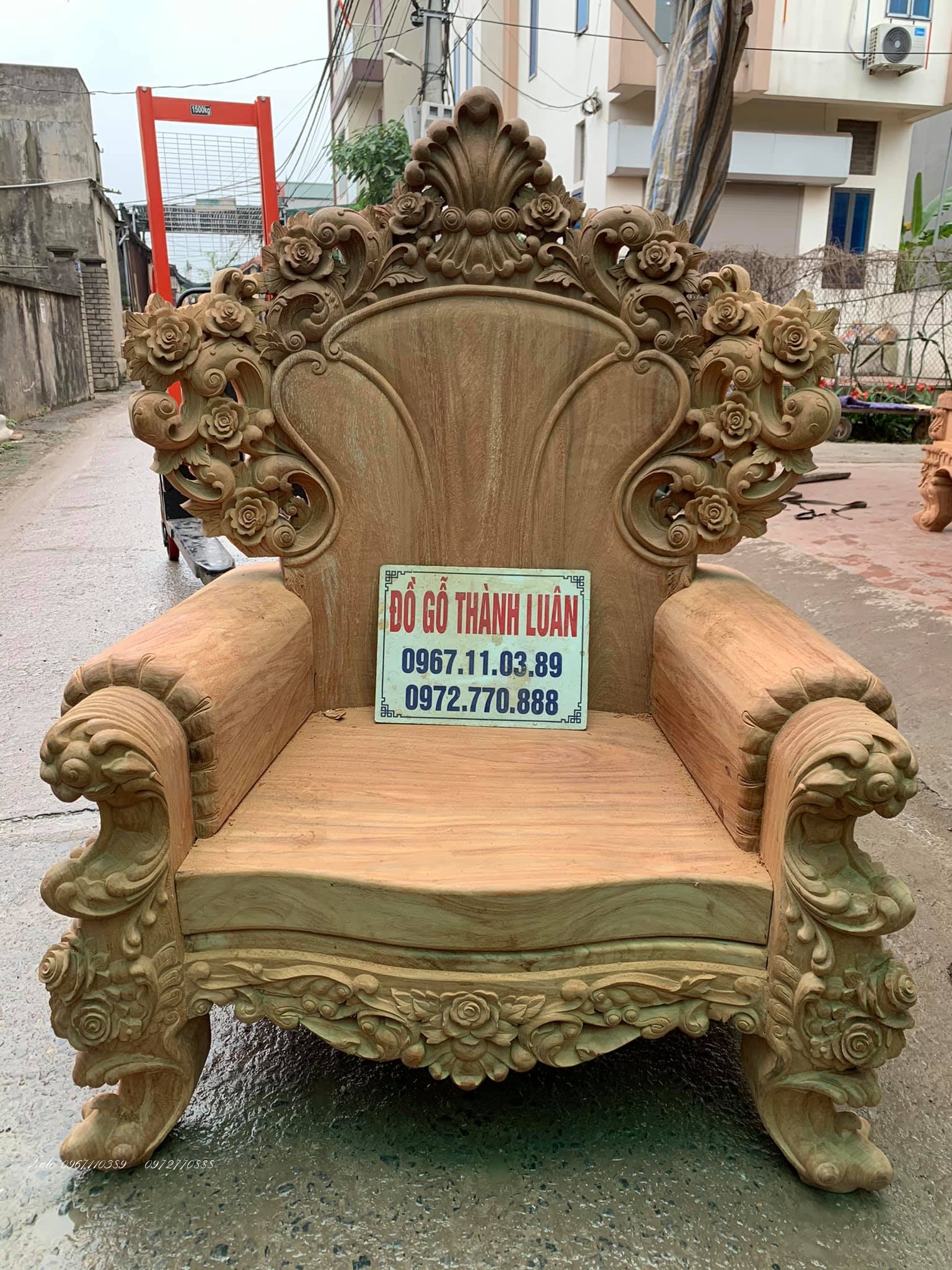 BỘ GHẾ HOÀNG GIA ::::