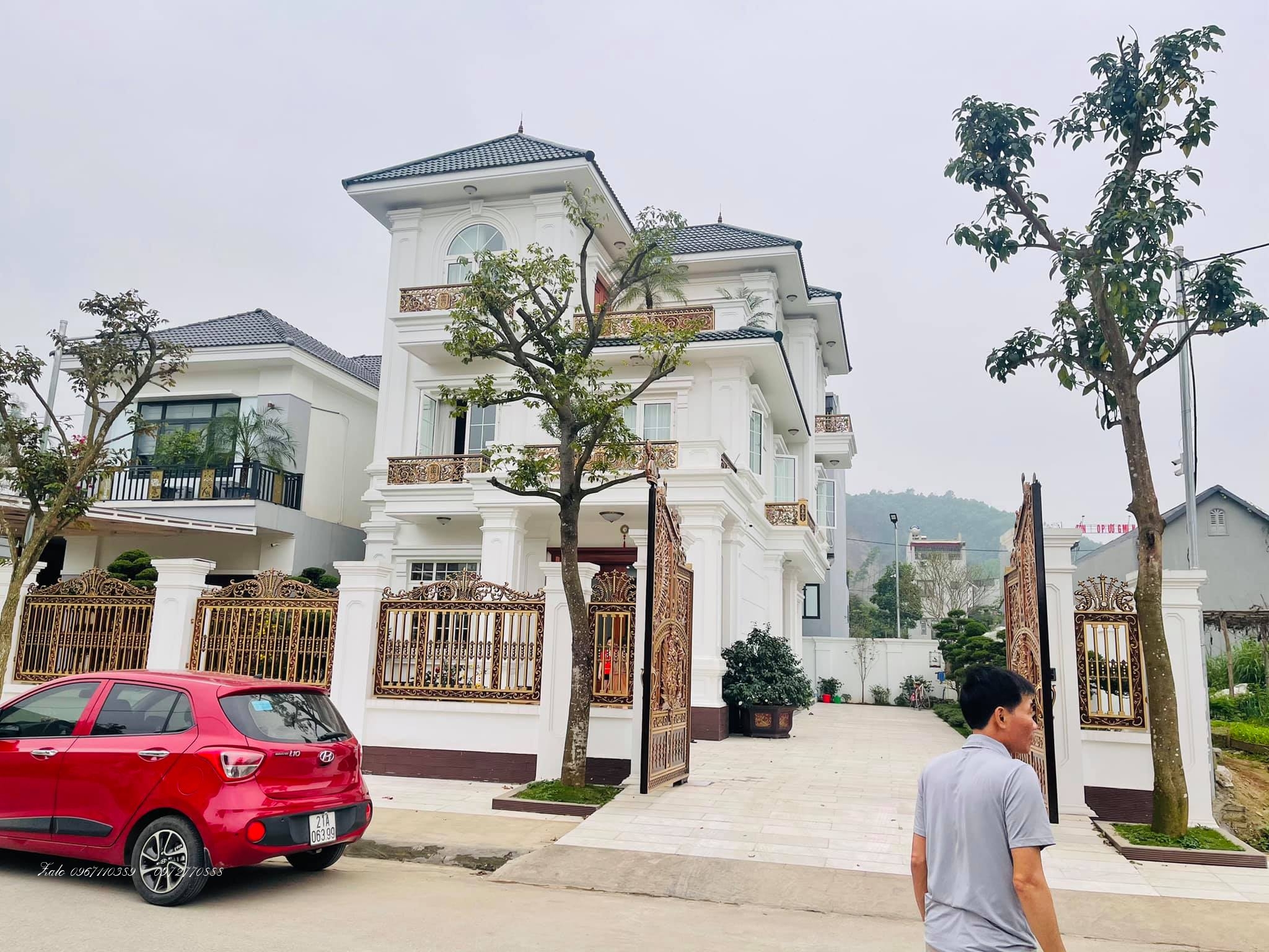 Bộ bàn ghế Hoàng Gia,.:
