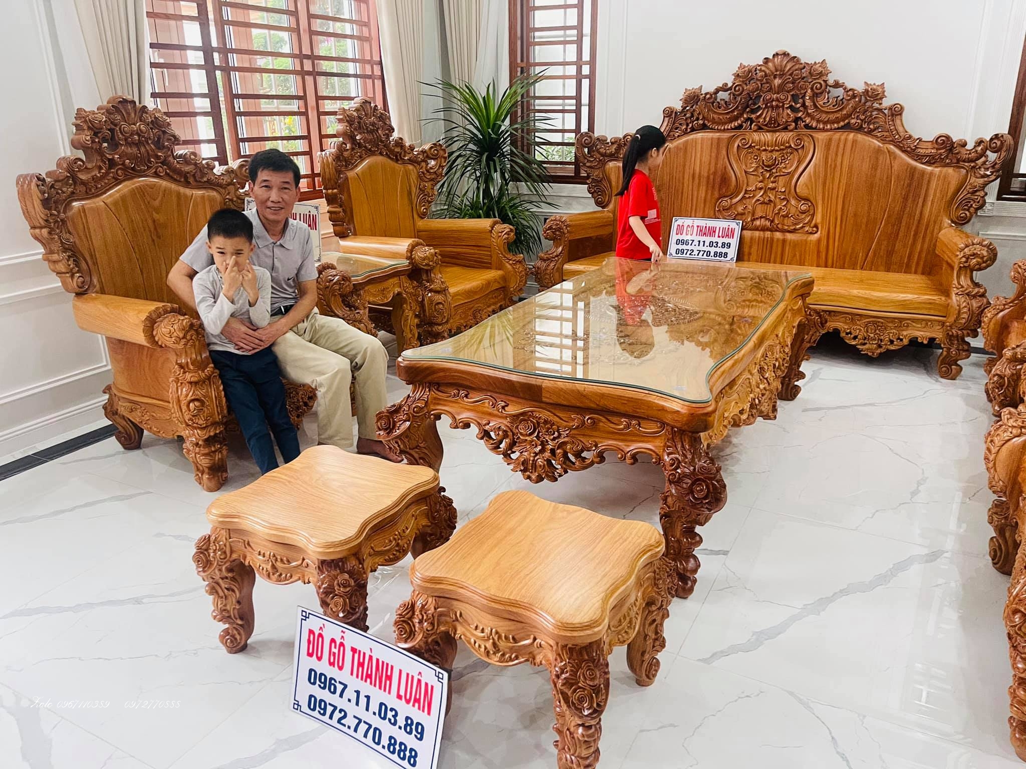 Bộ bàn ghế Hoàng Gia: