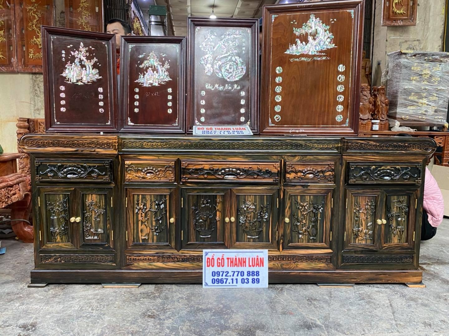 nội thất phòng khách toàn gỗ mun Lào,