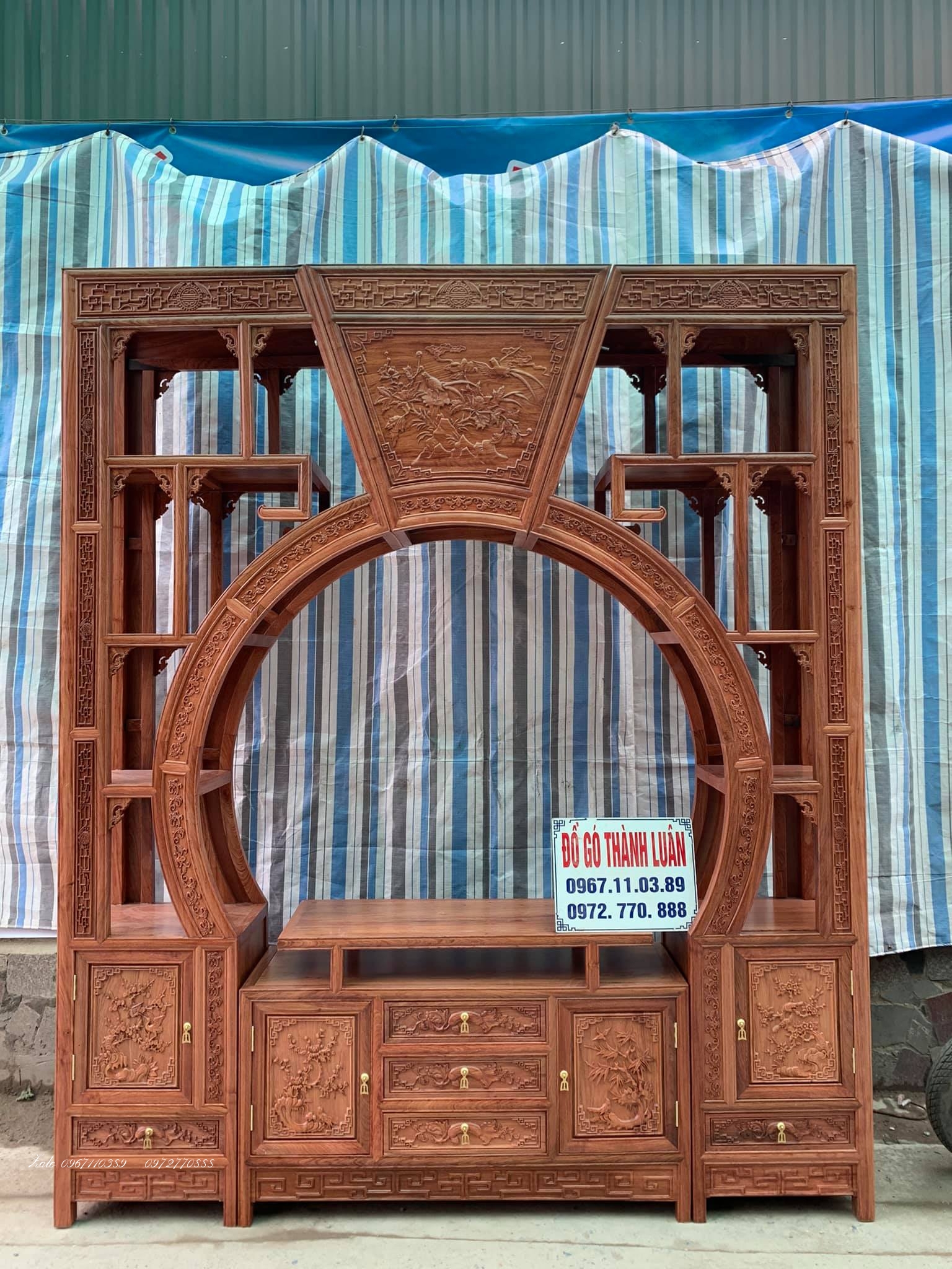 Tủ Cổng Gỗ Hương Đá