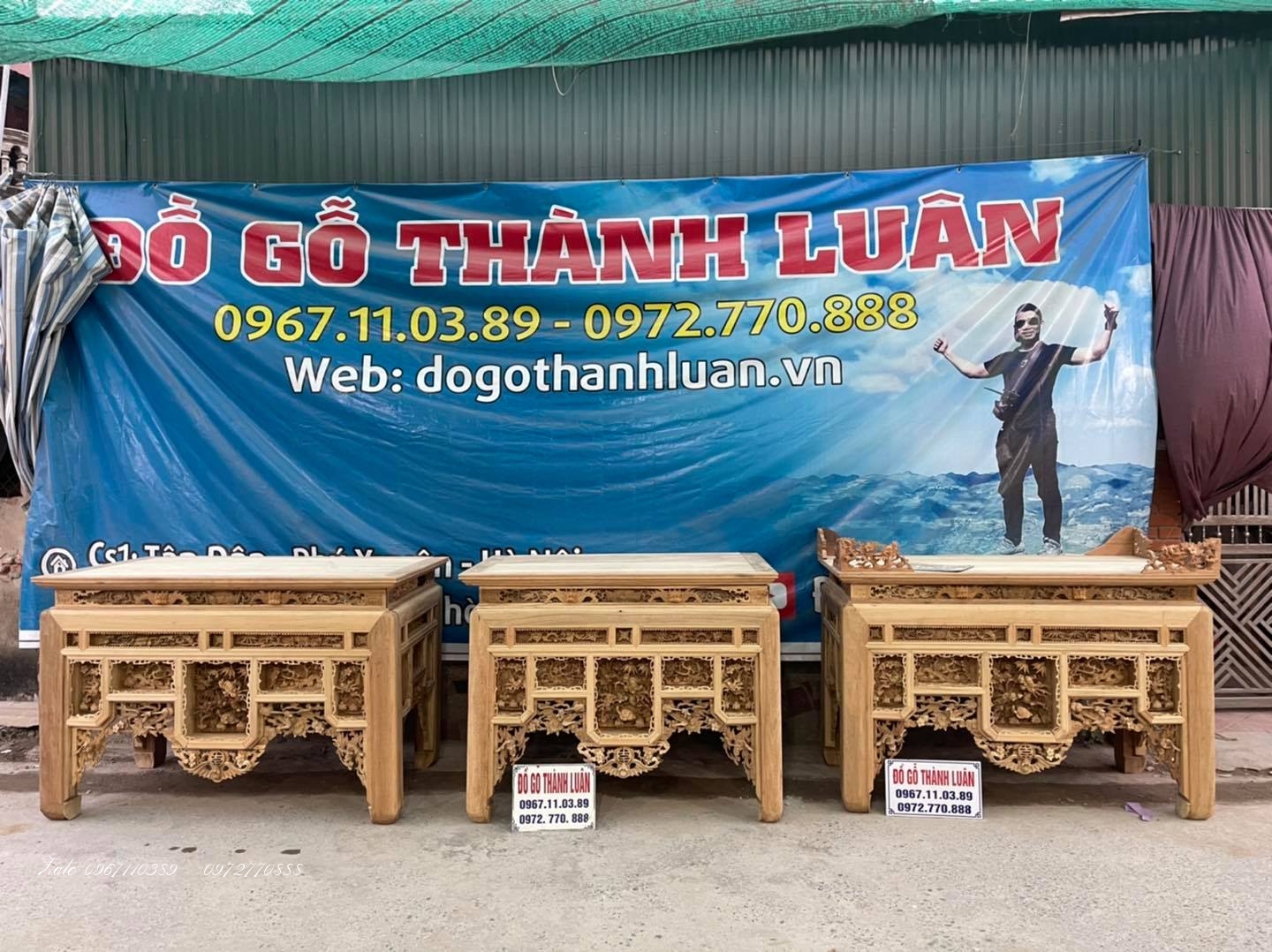 3 Chiếc Ban Thờ Ô Sa Gỗ Gụ Siêu Víp,