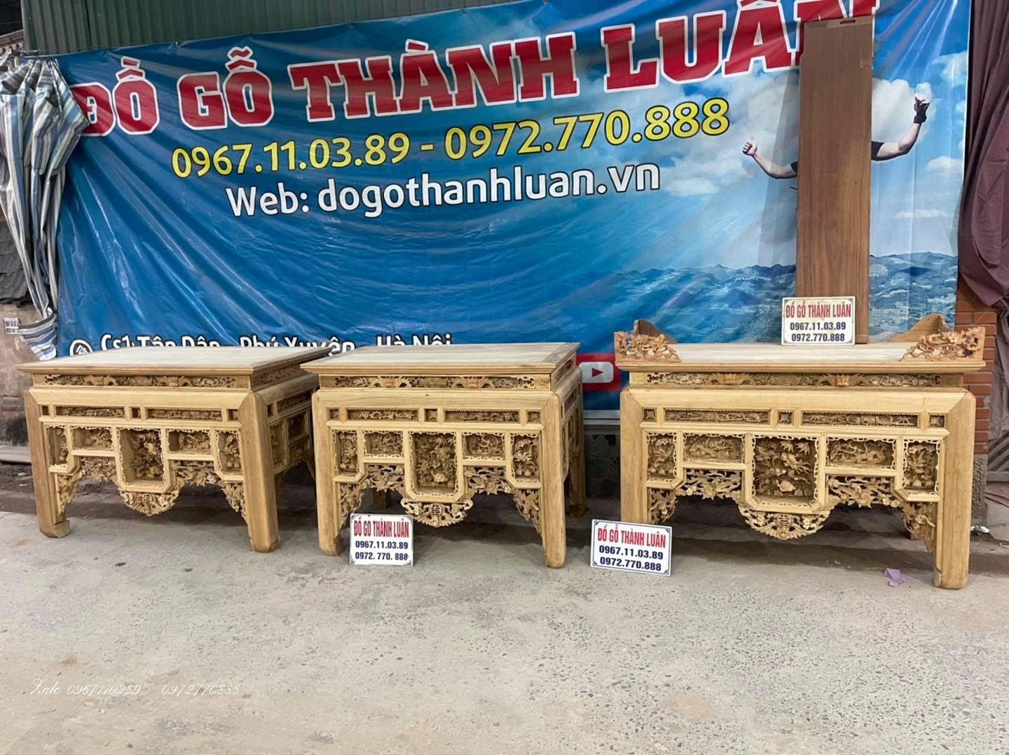 3 Chiếc Ban Thờ Ô Sa Gỗ Gụ Siêu Víp