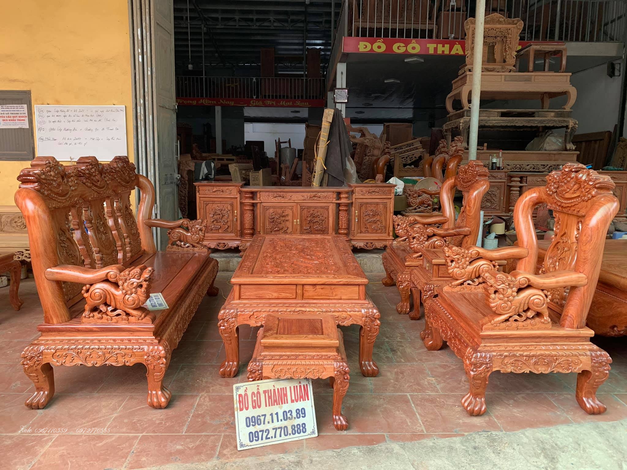 Bộ Bàn Ghế Minh Quốc Nghê Gỗ Hương ::