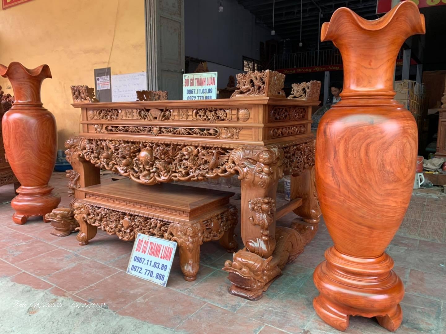 Bộ Ghế Nghê Bảo Đỉnh,Kệ Tivi,Đồng Hồ Gỗ Hương :.,,