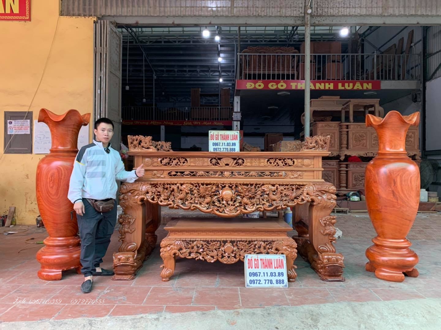 Bộ Ghế Nghê Bảo Đỉnh,Kệ Tivi,Đồng Hồ Gỗ Hương :.;,.