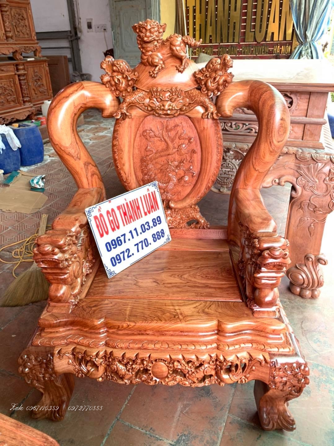 Bộ Ghế Nghê Bảo Đỉnh Gỗ Hương Đá Hàng Víp