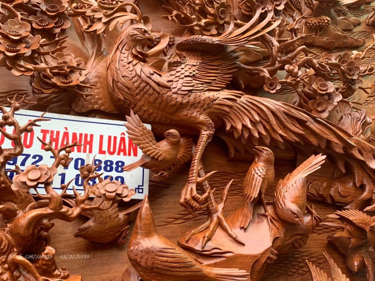 Bức Tranh Bách Điểu Triều Phụng:,