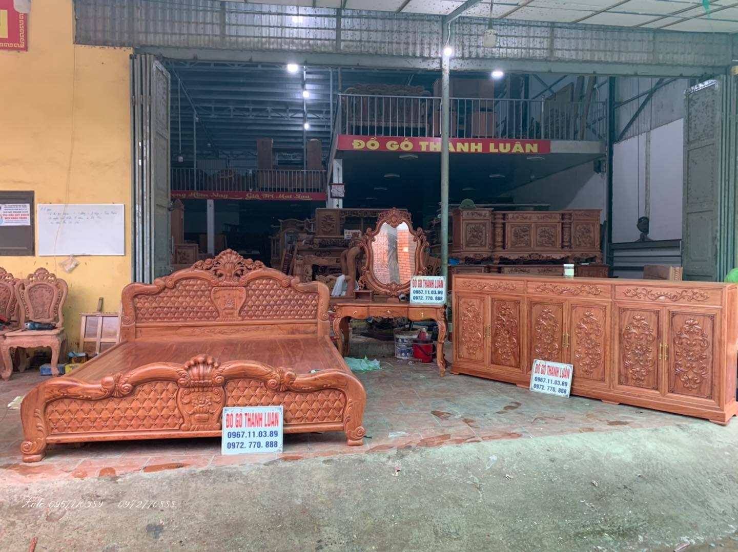 Giường Hồng,Tủ Áo,Tranh Bách Điểu,Bàn Phấn,Tủ Giày