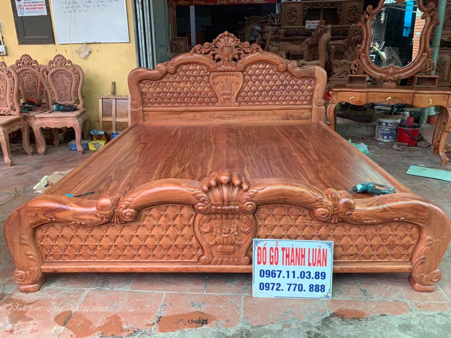 Giường Hồng,Tủ Áo,Tranh Bách Điểu,Bàn Phấn,Tủ Giày: