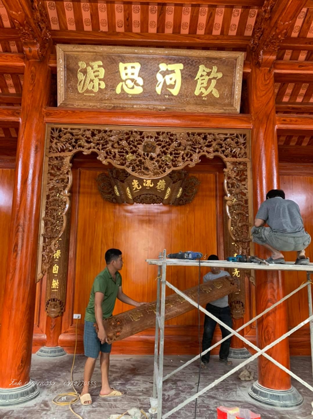 NỘI THẤT NHÀ THỜ GỖ:.