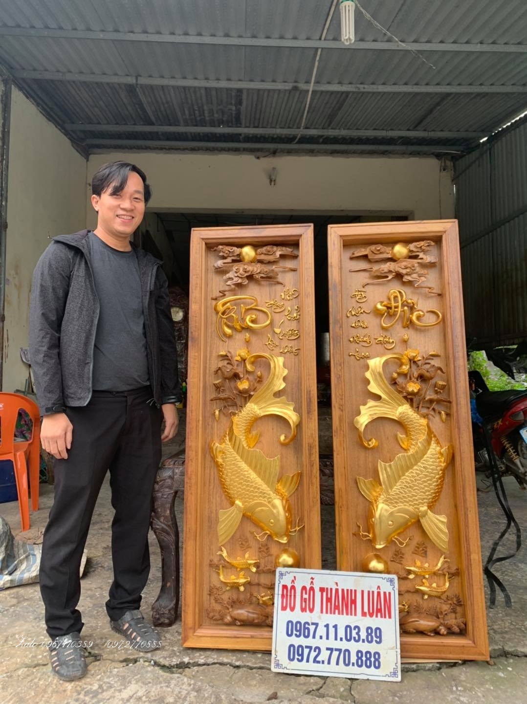 Tranh Cá Chép Gỗ Gụ Dát Vàng 9999