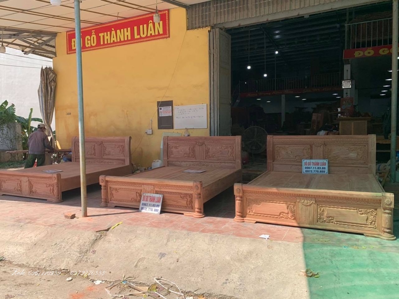 Giường Chữ X Gỗ Hương Đá Siêu Dày