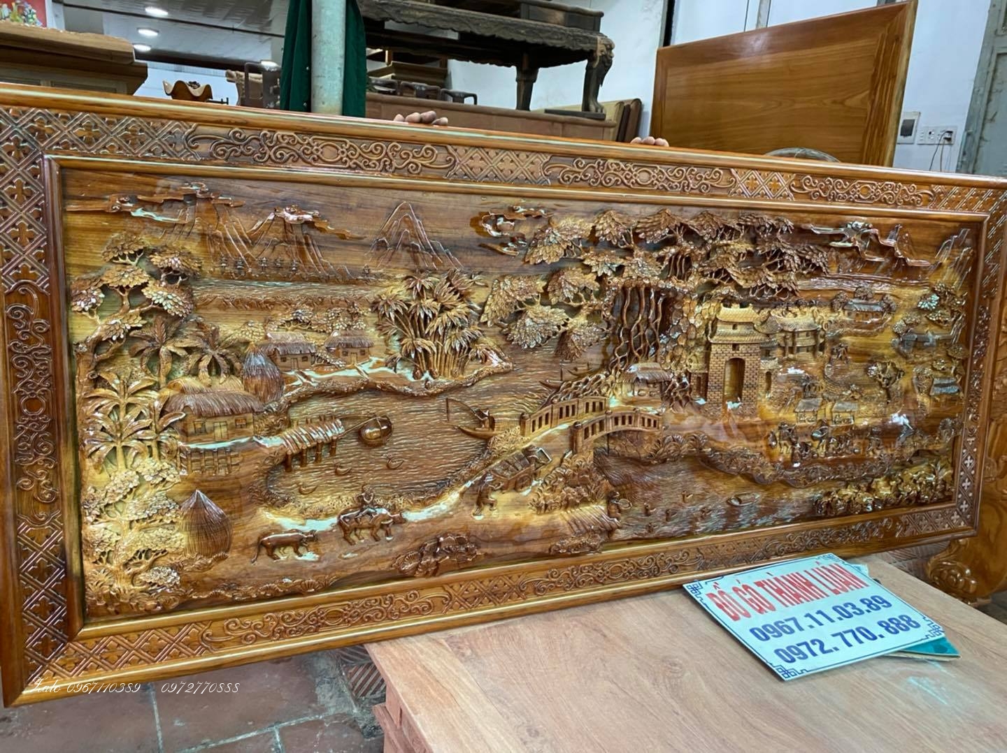 bàn thờ án Giang chân Hạc đục hoa sen 1m97-97-1m27 chân 20 :.