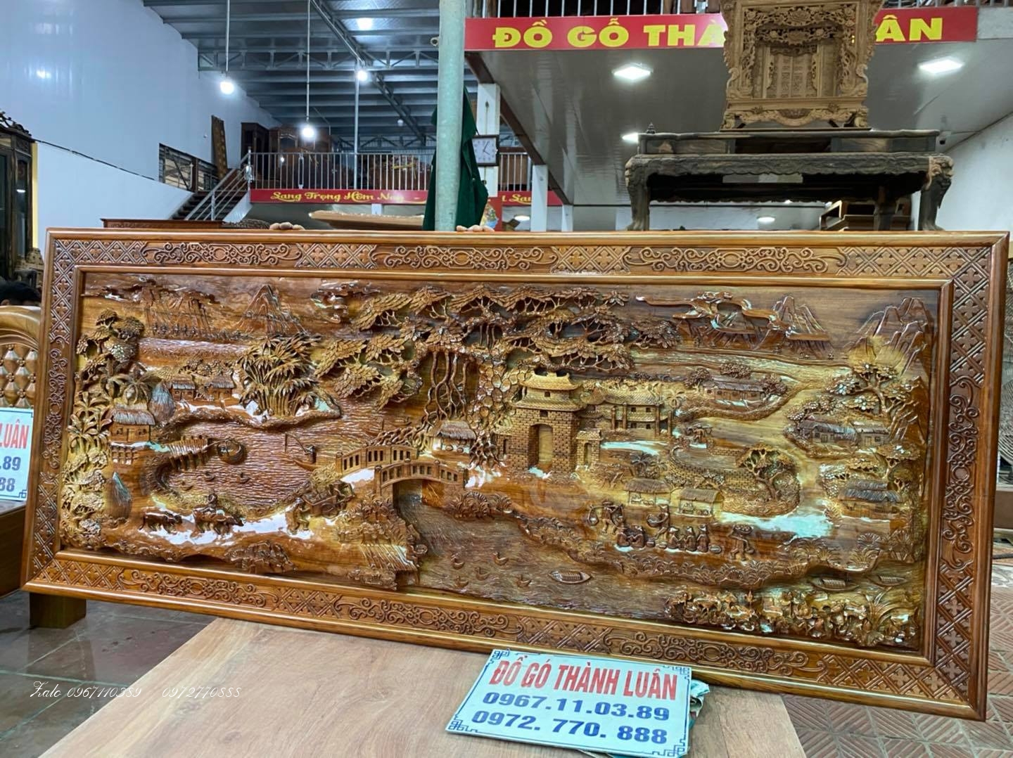 bàn thờ án Giang chân Hạc đục hoa sen 1m97-97-1m27 chân 20