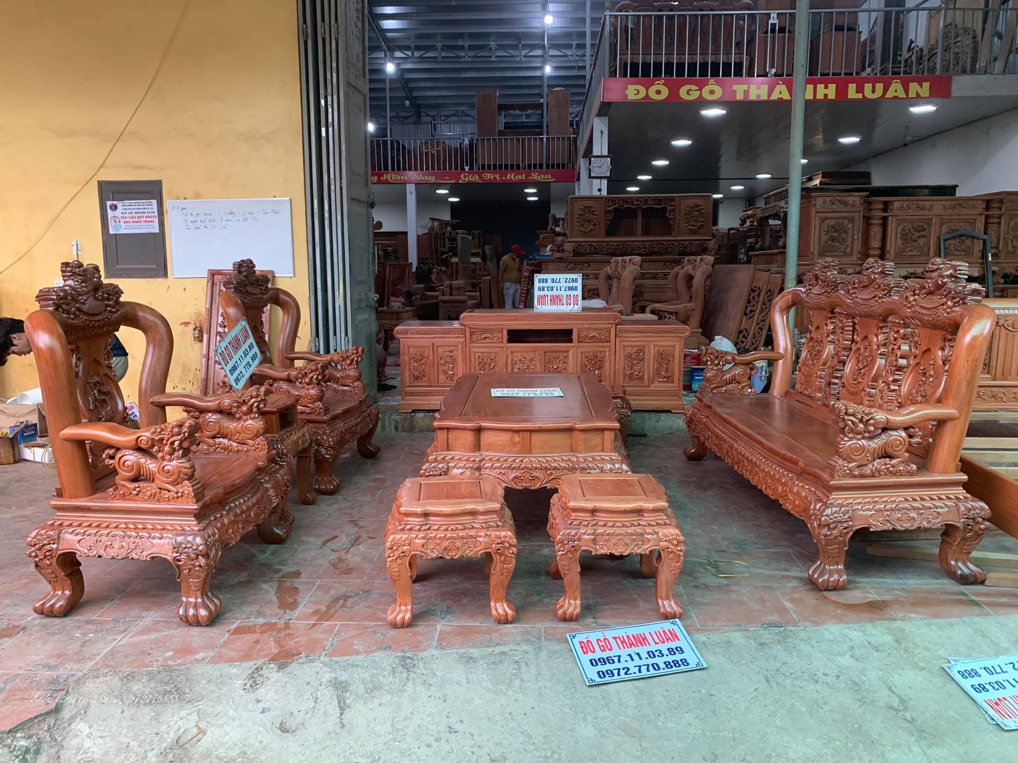 Bộ Bàn Ghế Minh Quốc Nghê cột 12 Chân 14-;