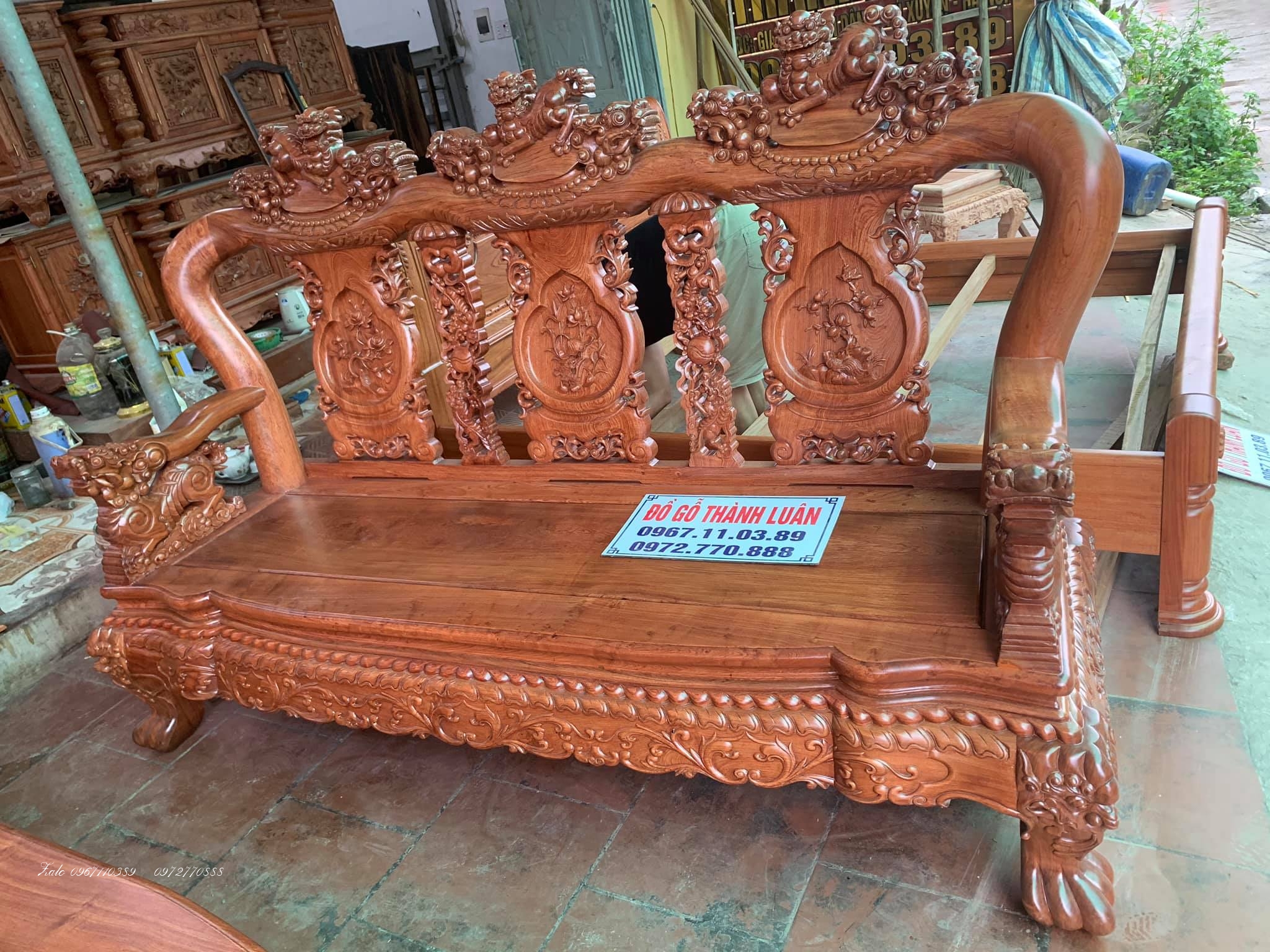 Bộ Bàn Ghế Minh Quốc Nghê cột 12 Chân 14.