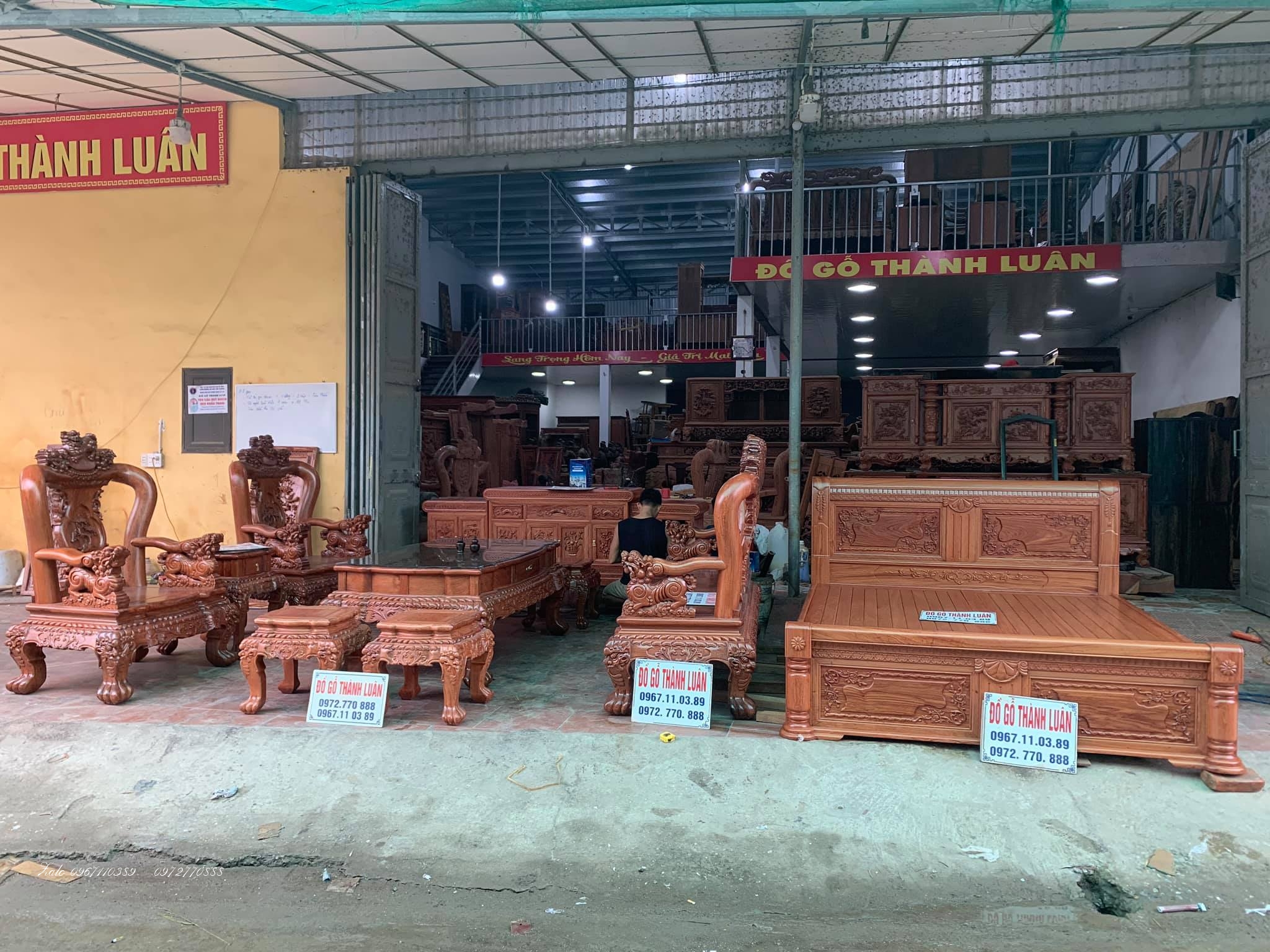 Bộ Bàn Ghế Minh Quốc Nghê cột 12 Chân 14:.