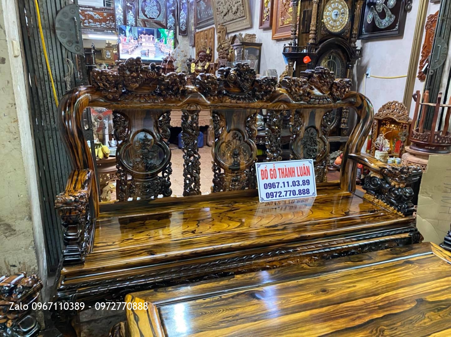 Bộ ghế minh nghê gỗ Mun Lào:.,