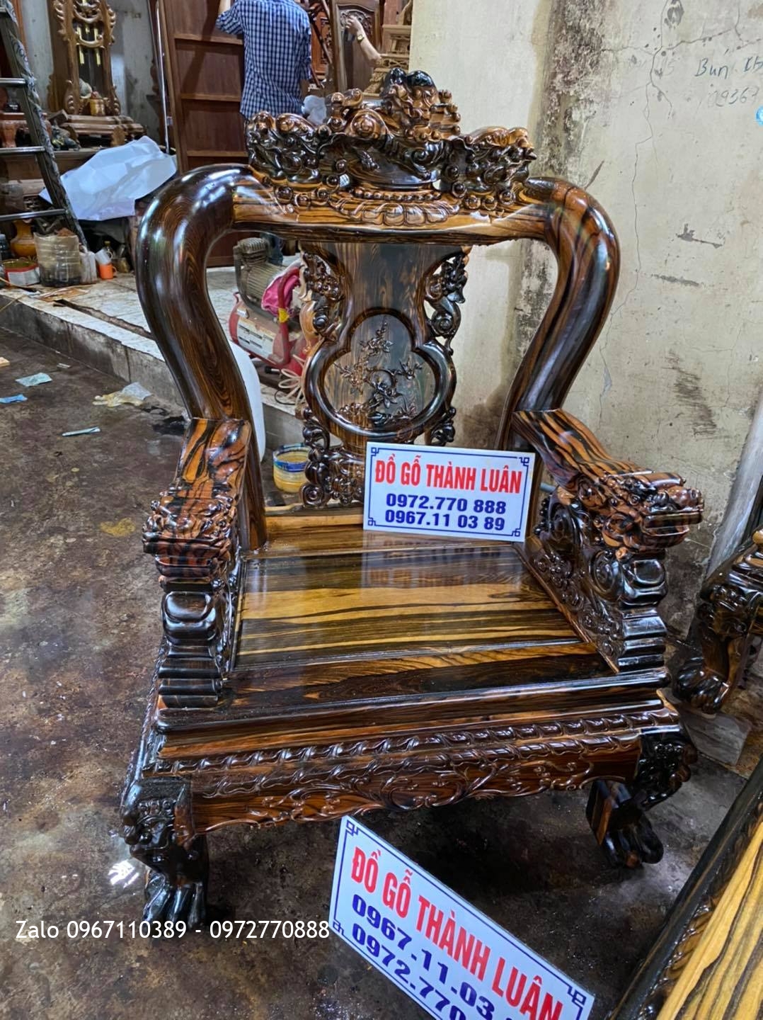 Bộ ghế minh nghê gỗ Mun Lào:.