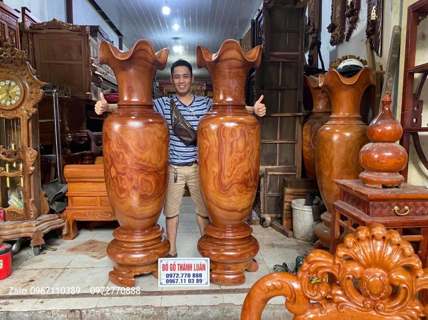 Đôi Lọ Lộc Bình Gỗ Trắc Đỏ Nam Phi. Bán Hải Phòng