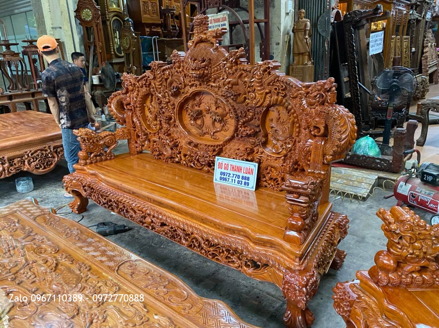 Bộ Ghế Phòng Khách Đỉnh Rồng.