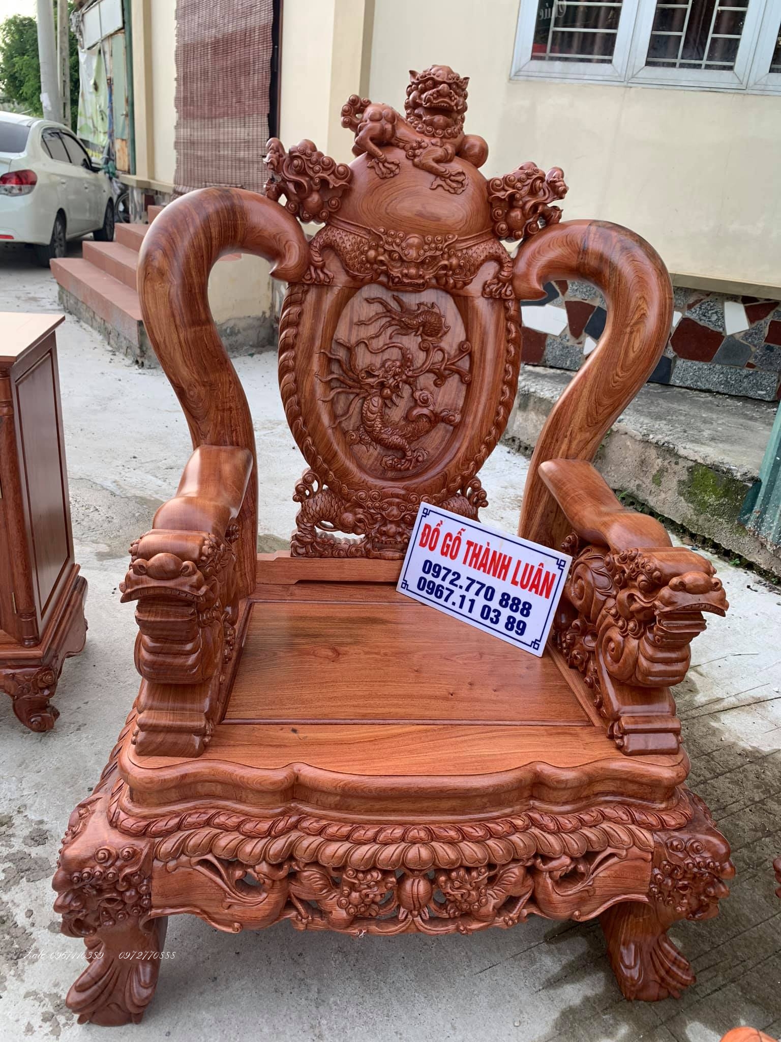 Bộ Bàn Ghế Nghê Bảo Đỉnh Gỗ Hương Đá,