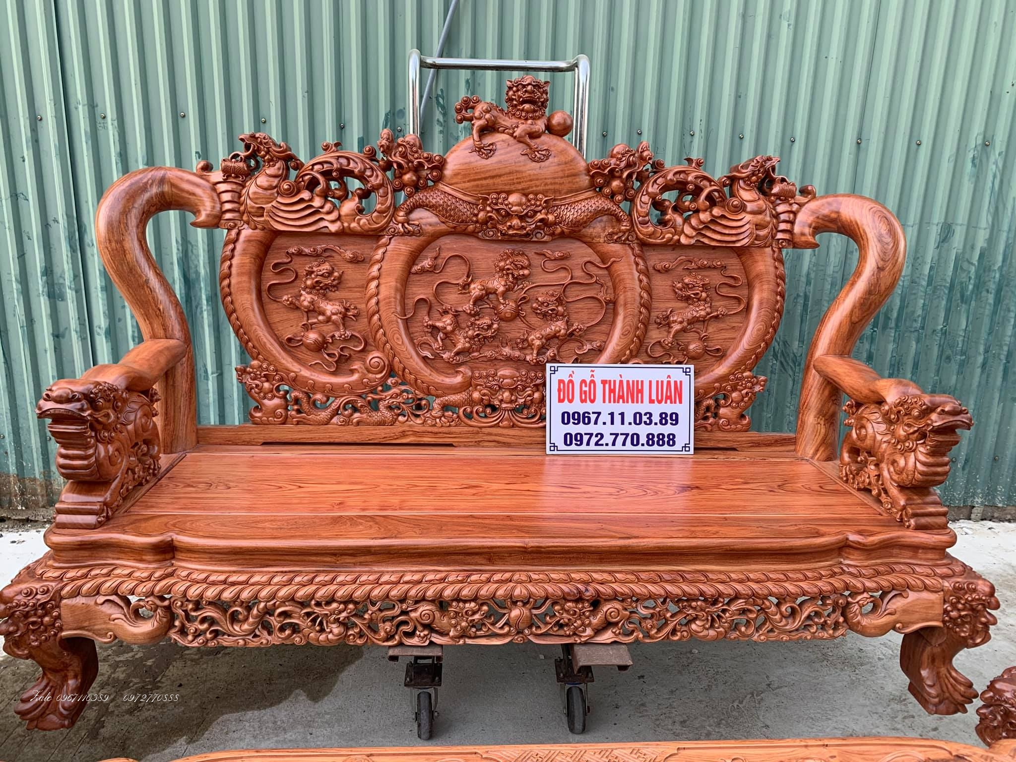 Bộ Bàn Ghế Nghê Bảo Đỉnh Gỗ Hương Đá.