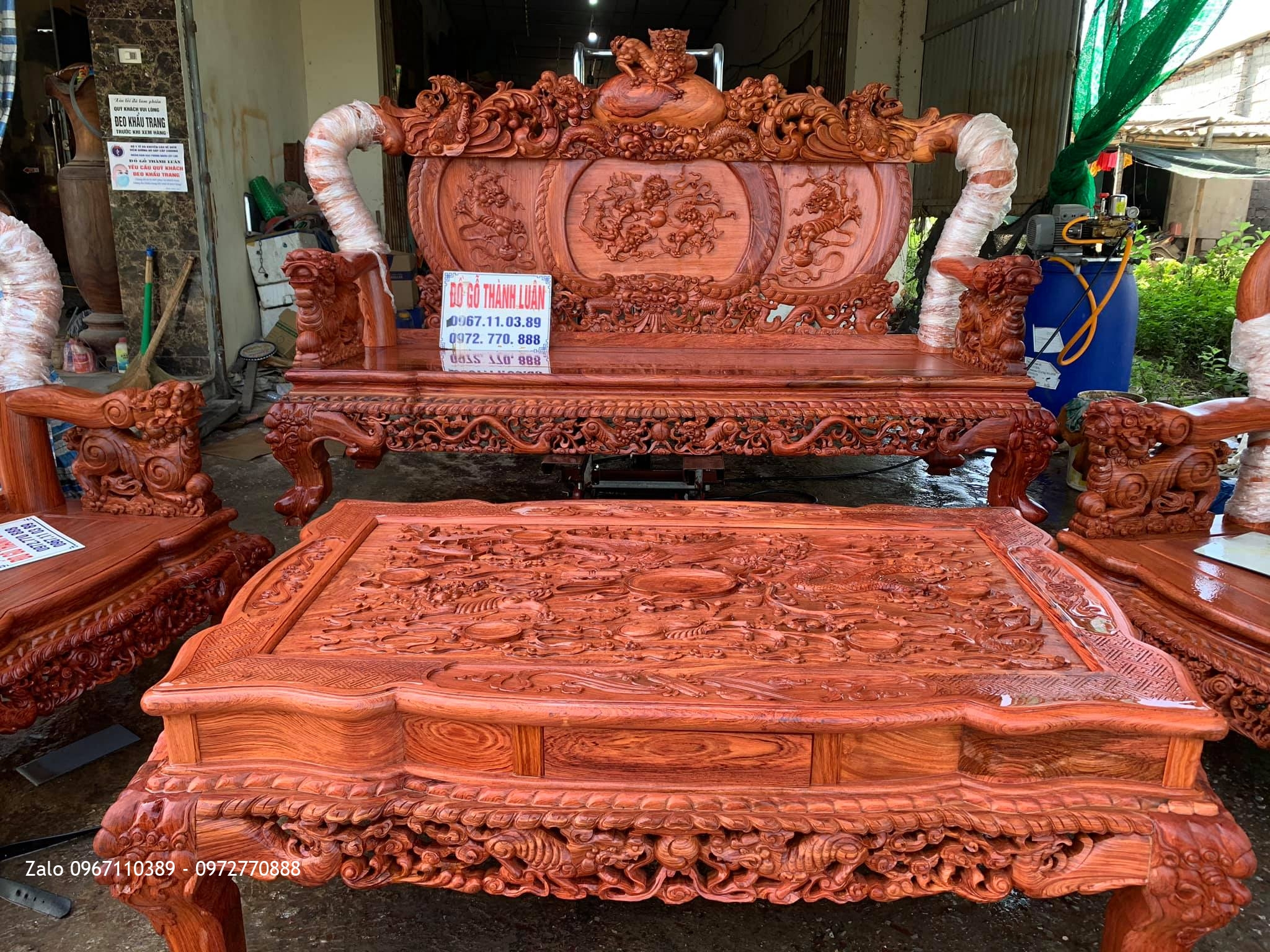 Nghê Bảo Đỉnh Cột 14 Chân 16 Gỗ Hương Đá Siêu Víp Gồm 6 Món