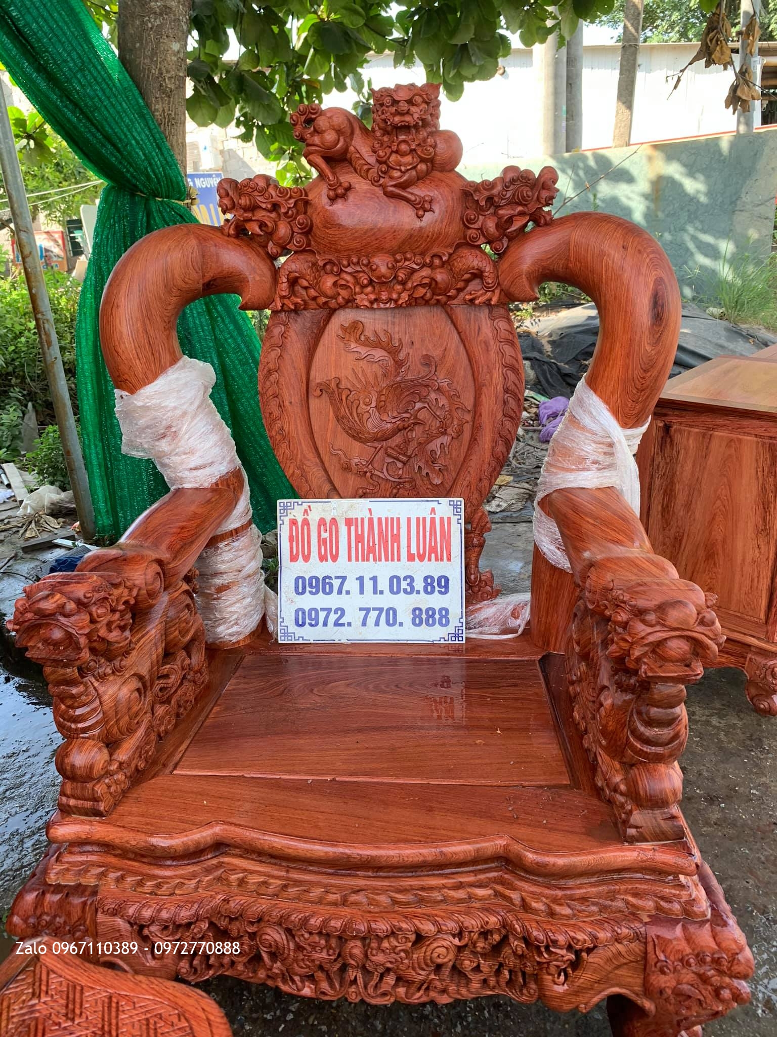 Nghê Bảo Đỉnh Cột 14 Chân 16 Gỗ Hương Đá Siêu Víp Gồm 6 Món.