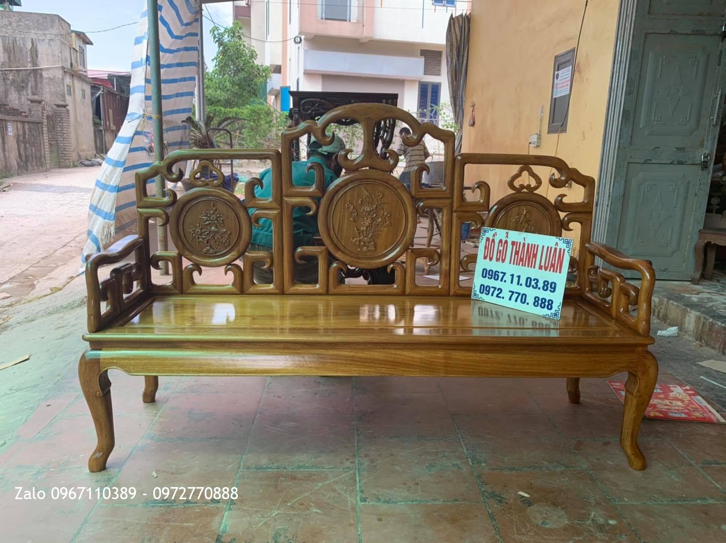 Bộ Bàn Ghế Móc Mỏ Gỗ Gụ Siêu Víp.6 Món. Chị Hiền Anh Thắng