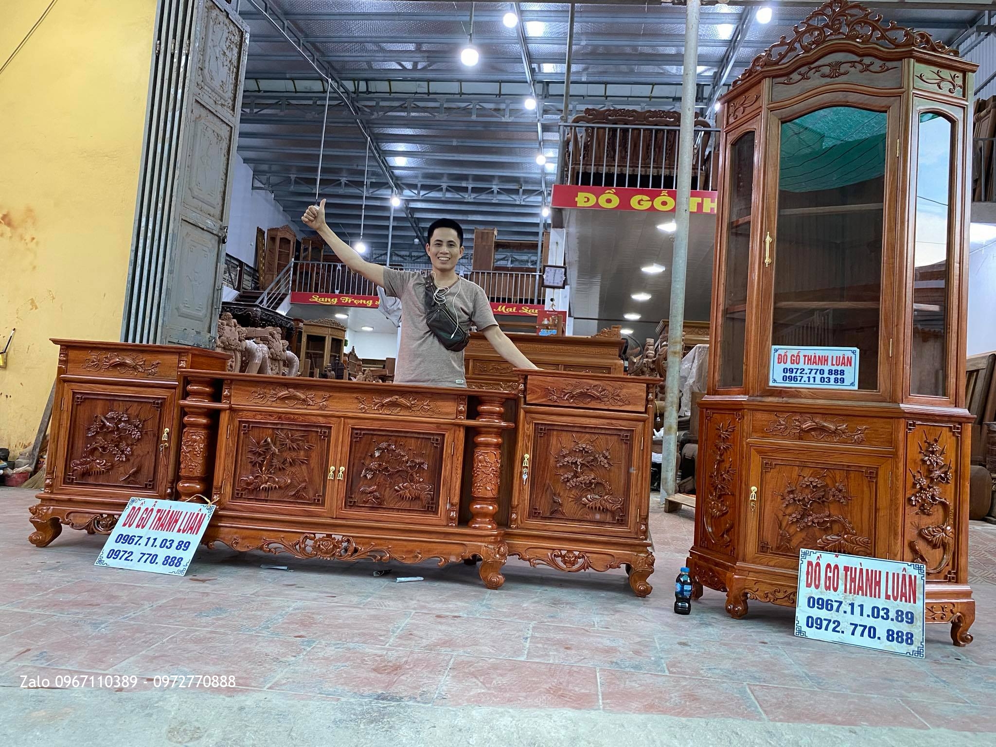 tủ kệ tivi gỗ hương đá 2m6-