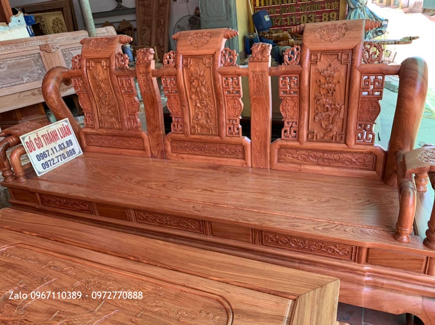 Bộ Bàn Ghế Tần Thuỷ Hoàng Cột 12 Gỗ Hương Đá,