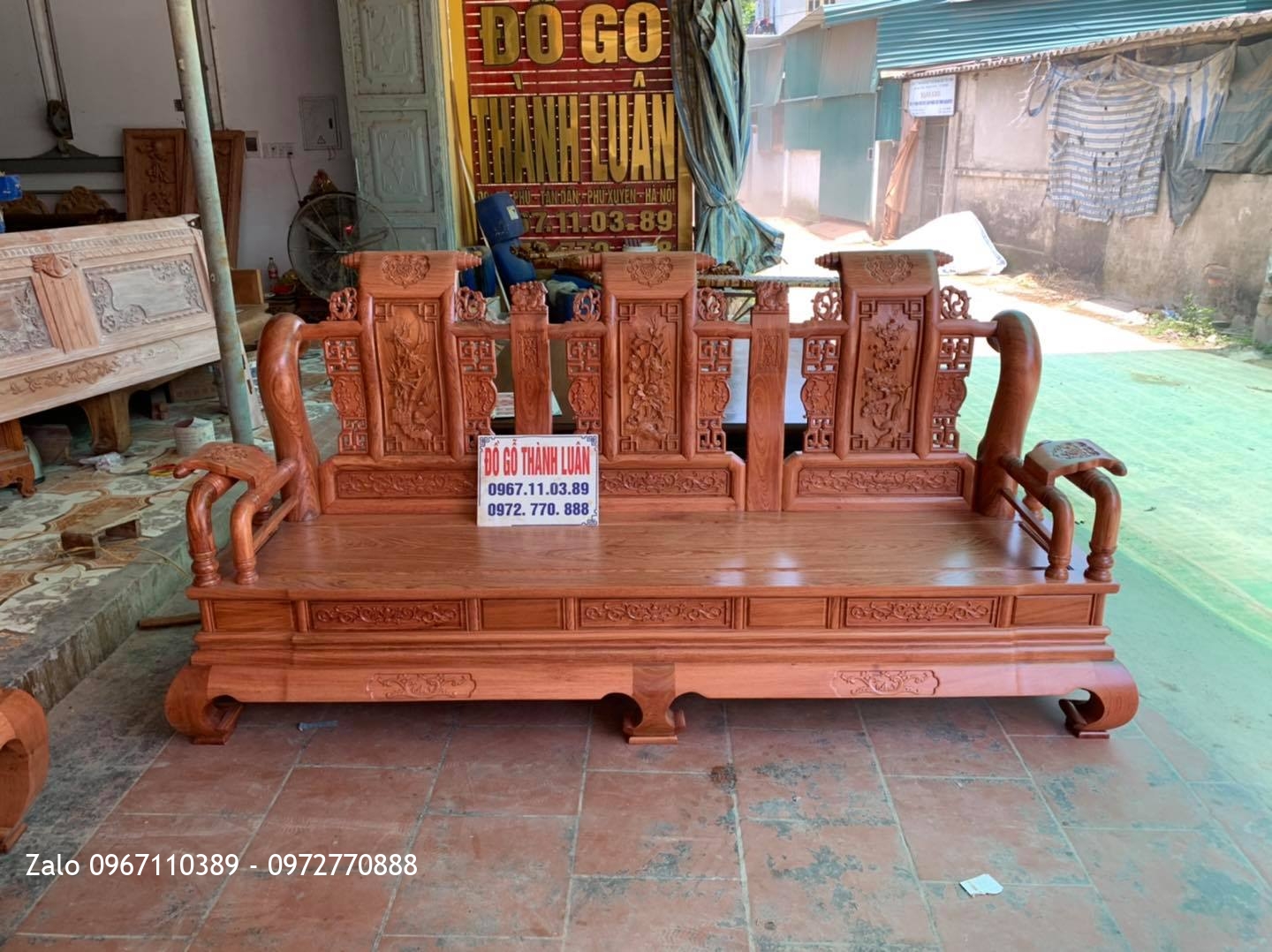 Bộ Bàn Ghế Tần Thuỷ Hoàng Cột 12 Gỗ Hương Đá.